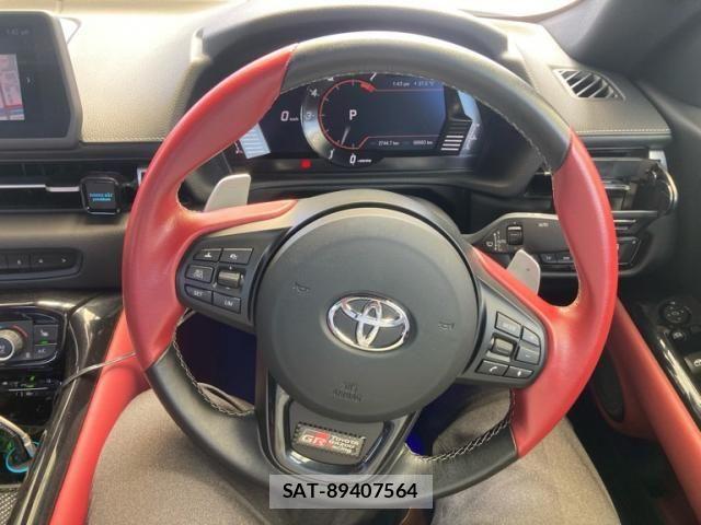 Toyota SUPRA 2020-02 8232008-13