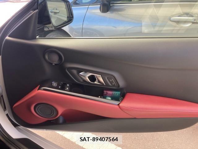 Toyota SUPRA 2020-02 8232008-23