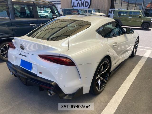 Toyota SUPRA 2020-02 8232008-8
