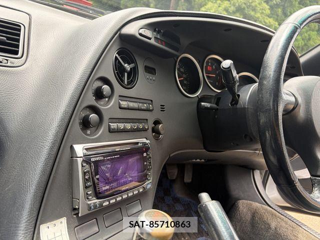 Toyota SUPRA 1993-06 8246857-19