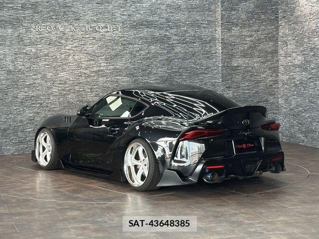 Toyota SUPRA 2020-01 8355693-22