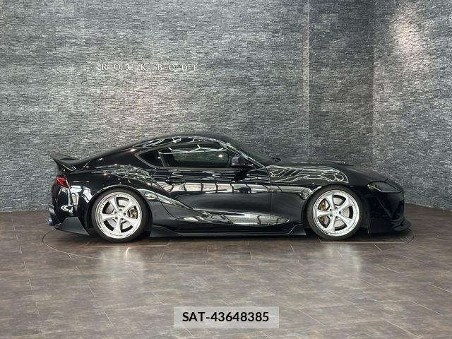 Toyota SUPRA 2020-01 8355693-23