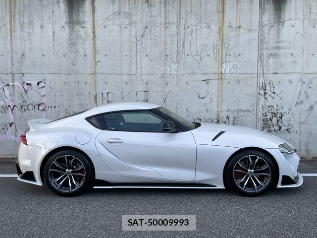 Toyota SUPRA 2020-06 8369088-10