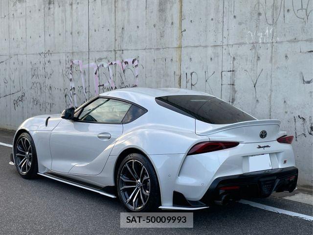 Toyota SUPRA 2020-06 8369088-5