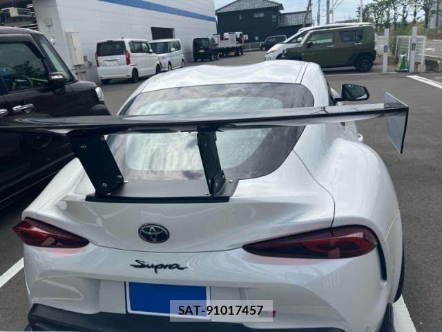 Toyota SUPRA 2024-05 8438947-11