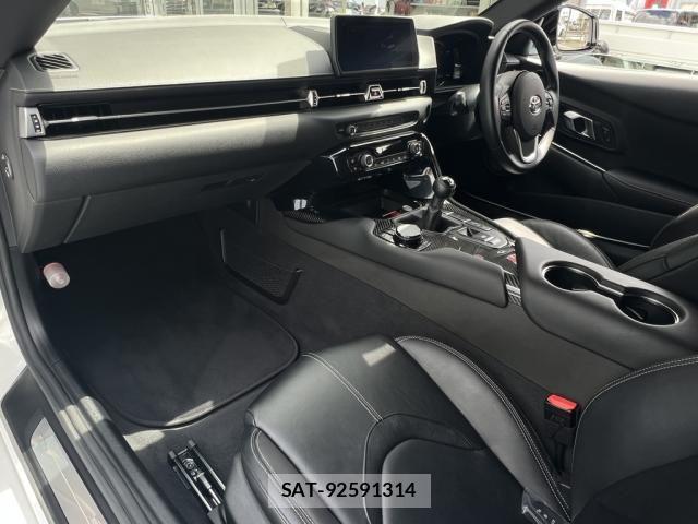 Toyota SUPRA 2024-05 8458551-24