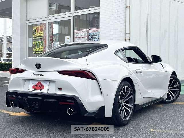 Toyota SUPRA 2020-03 8661843-2