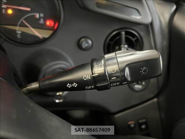 Toyota SUPRA 1993-07 8872183-17