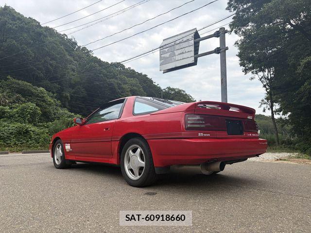Toyota SUPRA 1992-10 8872187-11