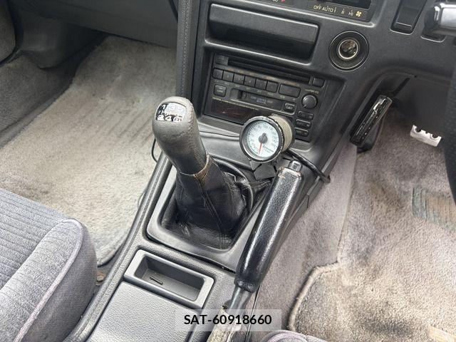 Toyota SUPRA 1992-10 8872187-18