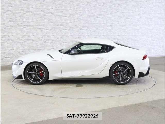 Toyota SUPRA 2020-03 8884421-11