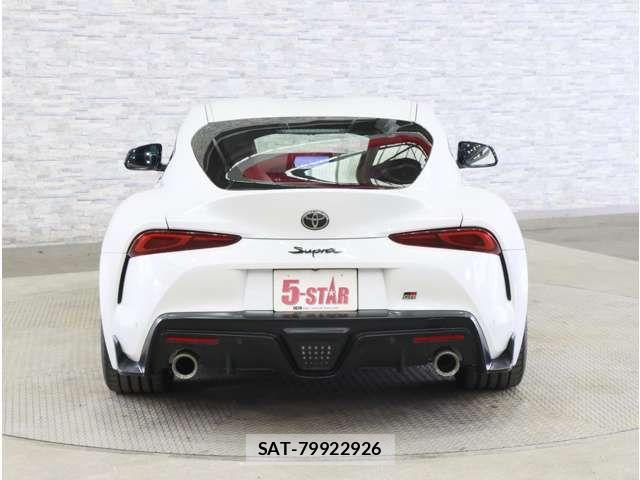 Toyota SUPRA 2020-03 8884421-13