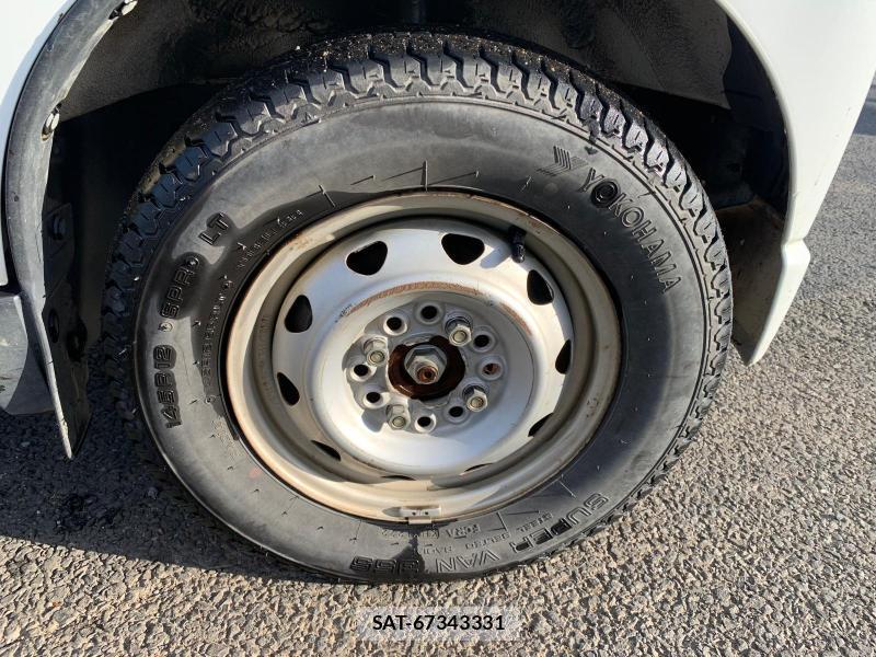 Suzuki CARRY TRUCK 2006-01 523601-14