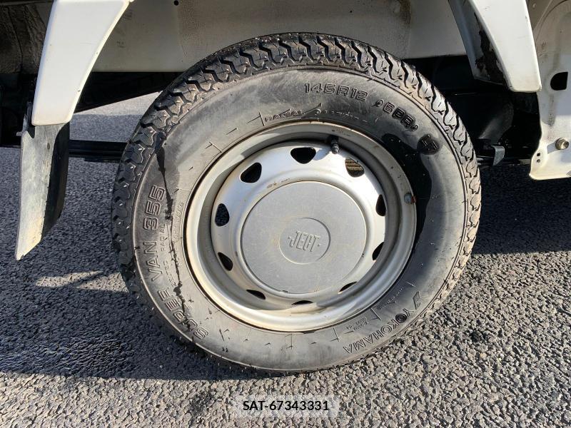 Suzuki CARRY TRUCK 2006-01 523601-15