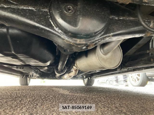 Suzuki CERVO 2007-09 8317434-13