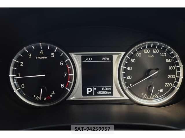 Suzuki ESCUDO 2015-12 7252481-17