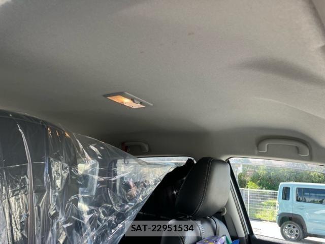 Suzuki ESCUDO 2016-02 7562938-23