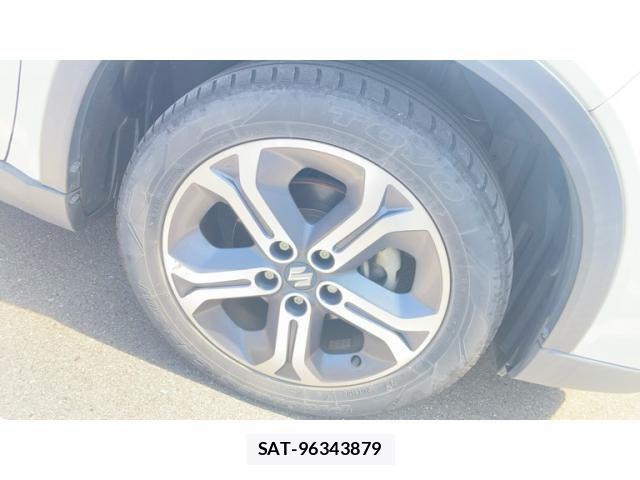 Suzuki ESCUDO 2016-11 8415223-6