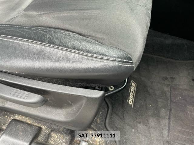 Suzuki ESCUDO 2016-02 8797635-20