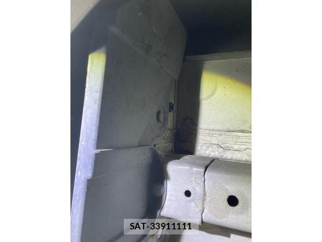 Suzuki ESCUDO 2016-02 8797635-23