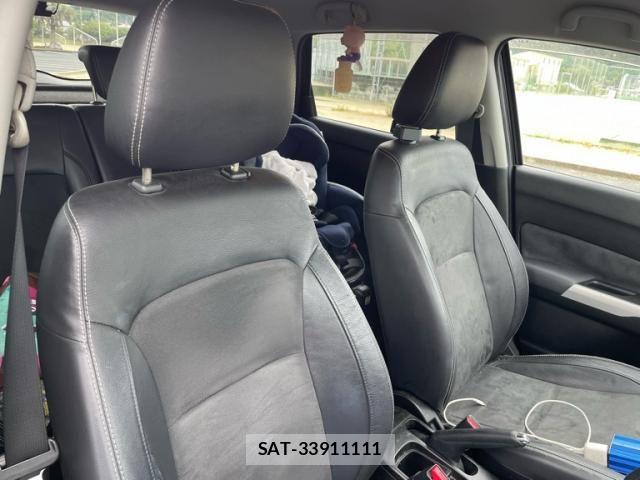 Suzuki ESCUDO 2016-02 8797635-6