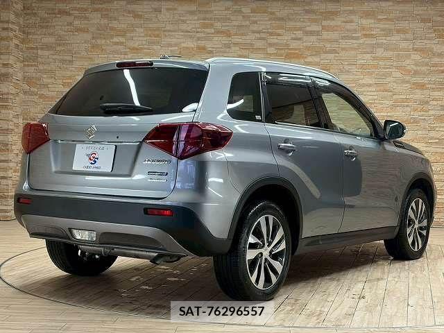 Suzuki ESCUDO 2022-05 6020063-16