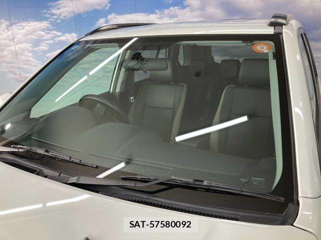 Suzuki ESCUDO 2016-05 6642658-10