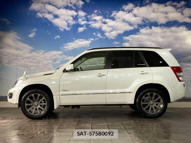 Suzuki ESCUDO 2016-05 6642658-16