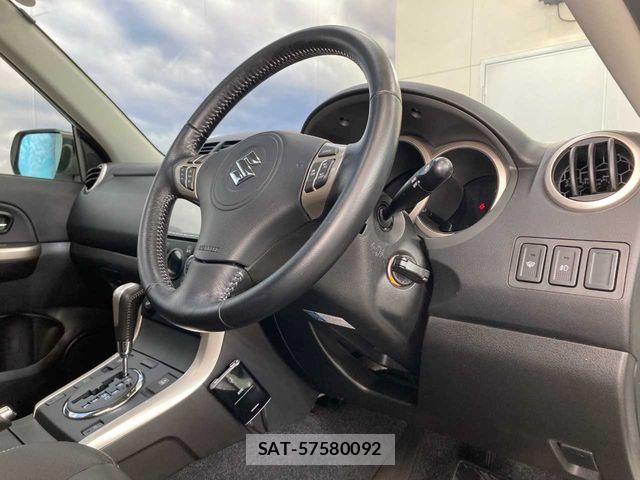 Suzuki ESCUDO 2016-05 6642658-22