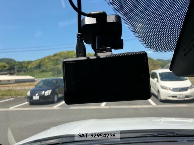 Suzuki ESCUDO 2024-02 6998557-21