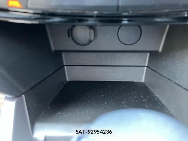 Suzuki ESCUDO 2024-02 6998557-23