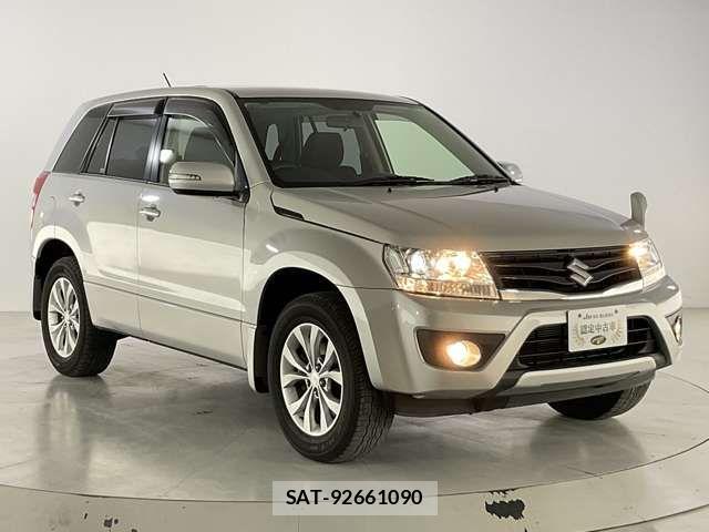 Suzuki ESCUDO 2015-12 7021689-7