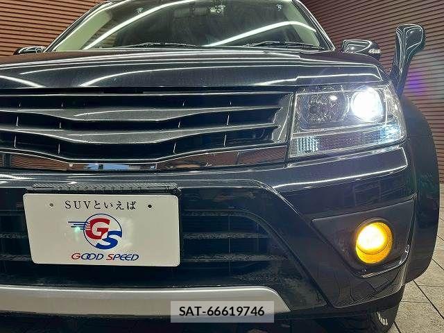 Suzuki ESCUDO 2015-06 7225688-9