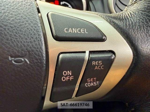 Suzuki ESCUDO 2015-06 7225688-6