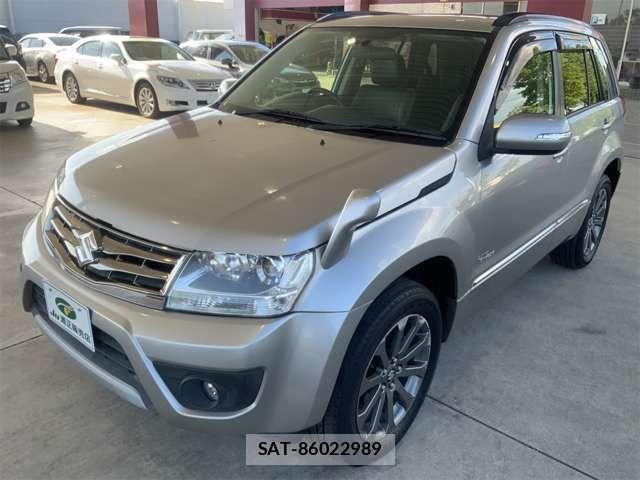 Suzuki ESCUDO 2015-07 7225689-11