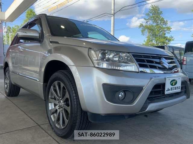 Suzuki ESCUDO 2015-07 7225689-5
