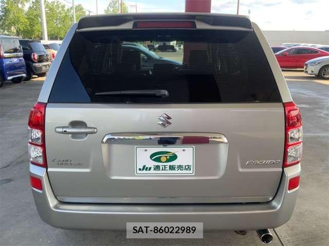 Suzuki ESCUDO 2015-07 7225689-8