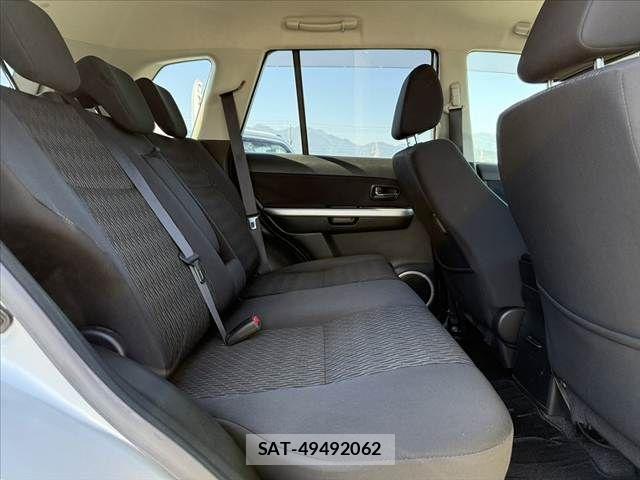 Suzuki ESCUDO 2012-09 7225693-17