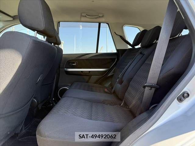 Suzuki ESCUDO 2012-09 7225693-18