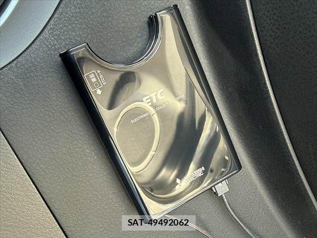 Suzuki ESCUDO 2012-09 7225693-28