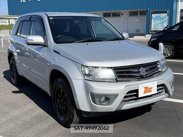 Suzuki ESCUDO 2012-09 7225693-7