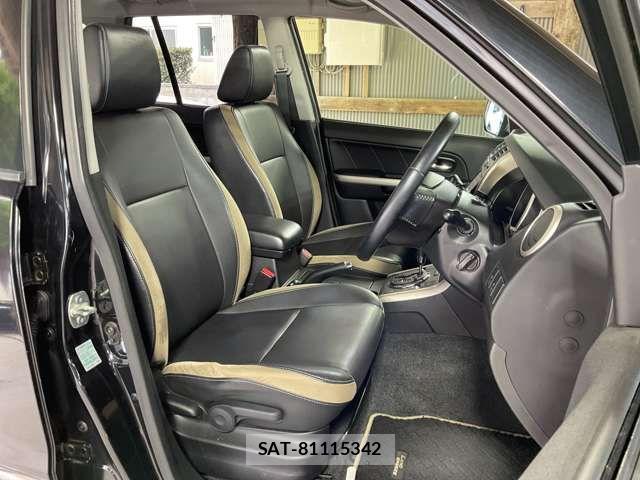 Suzuki ESCUDO 2015-09 7225692-12