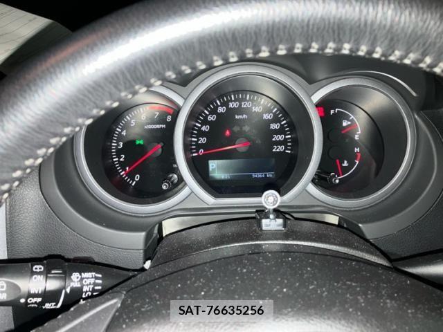 Suzuki ESCUDO 2011-06 7225686-22
