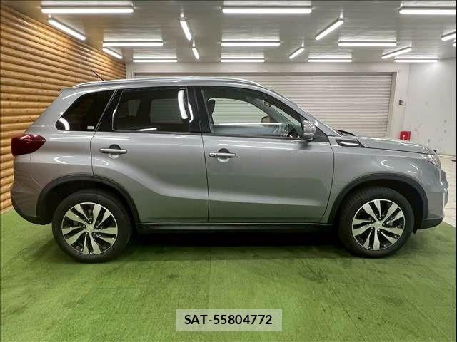 Suzuki ESCUDO 2022-04 7252478-17