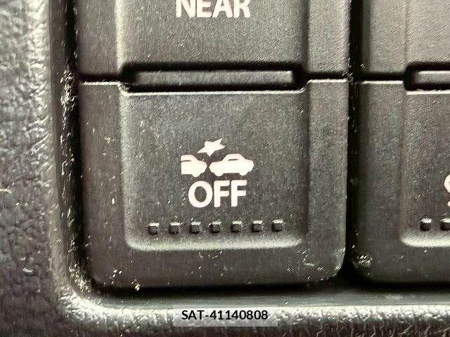 Suzuki ESCUDO 2017-07 7360027-14