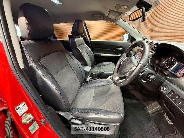 Suzuki ESCUDO 2017-07 7360027-7