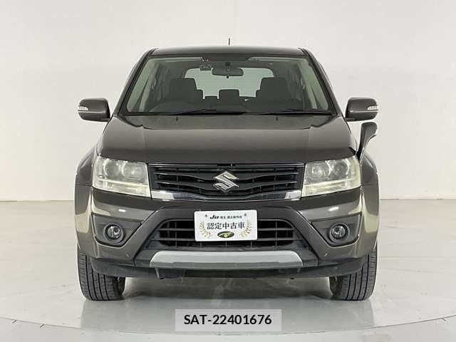 Suzuki ESCUDO 2014-08 7394348-1