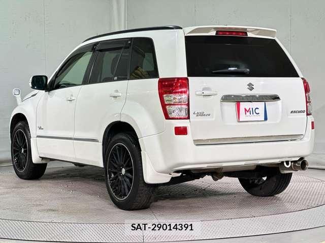 Suzuki ESCUDO 2015-09 7458188-6