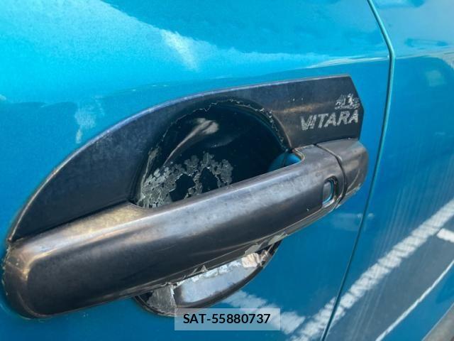 Suzuki ESCUDO 2017-08 7510179-25