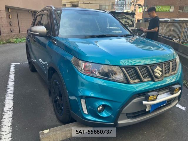 Suzuki ESCUDO 2017-08 7510179-2